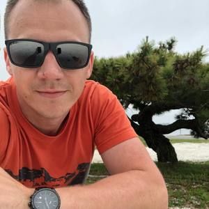 Meet your Posher, Vadik